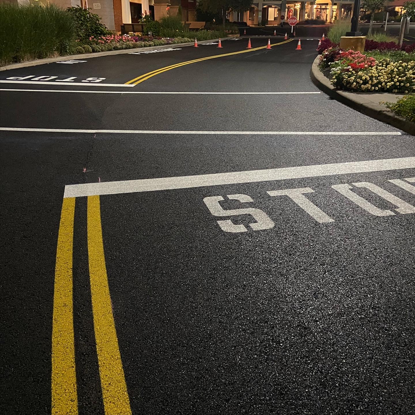 1-800-STRIPER | 1-800-STRIPER® of Bellevue yellow, white pavement markings
