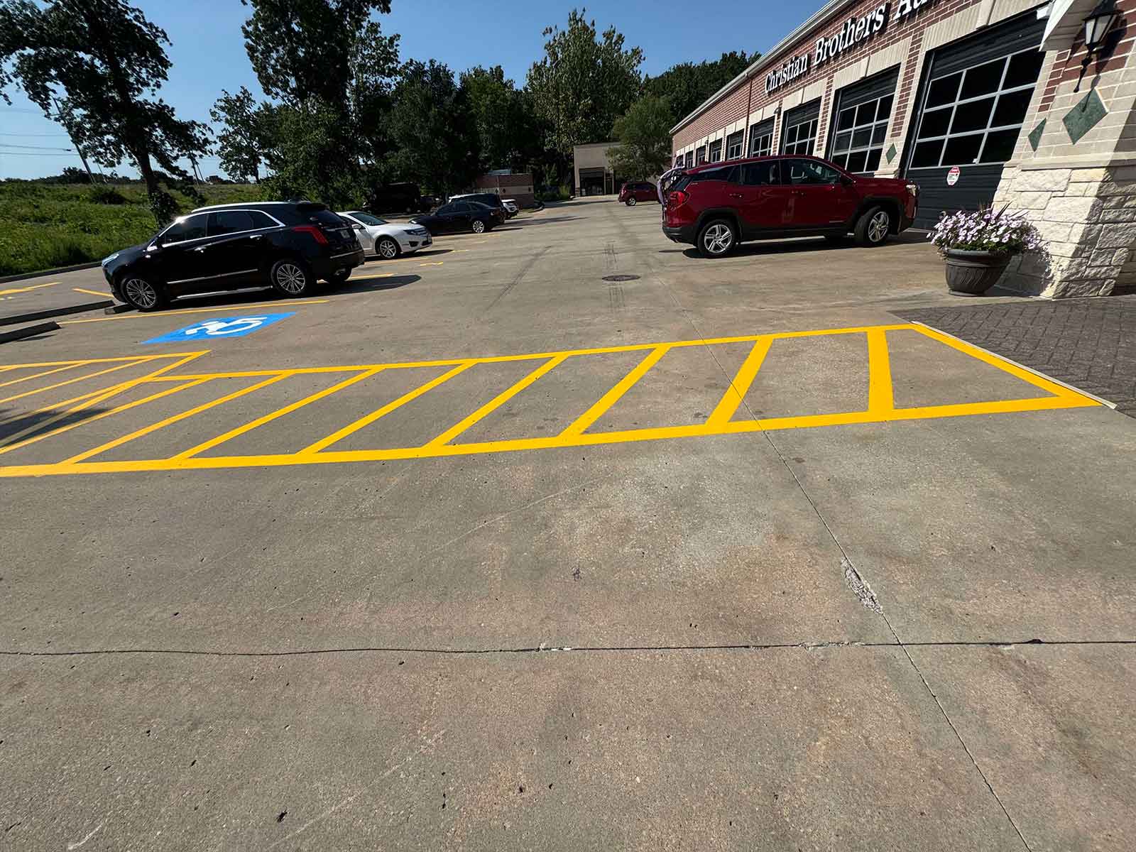 parking lot striping crosswalk